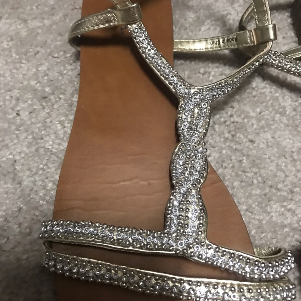 Sandals - Picture 3 of 3